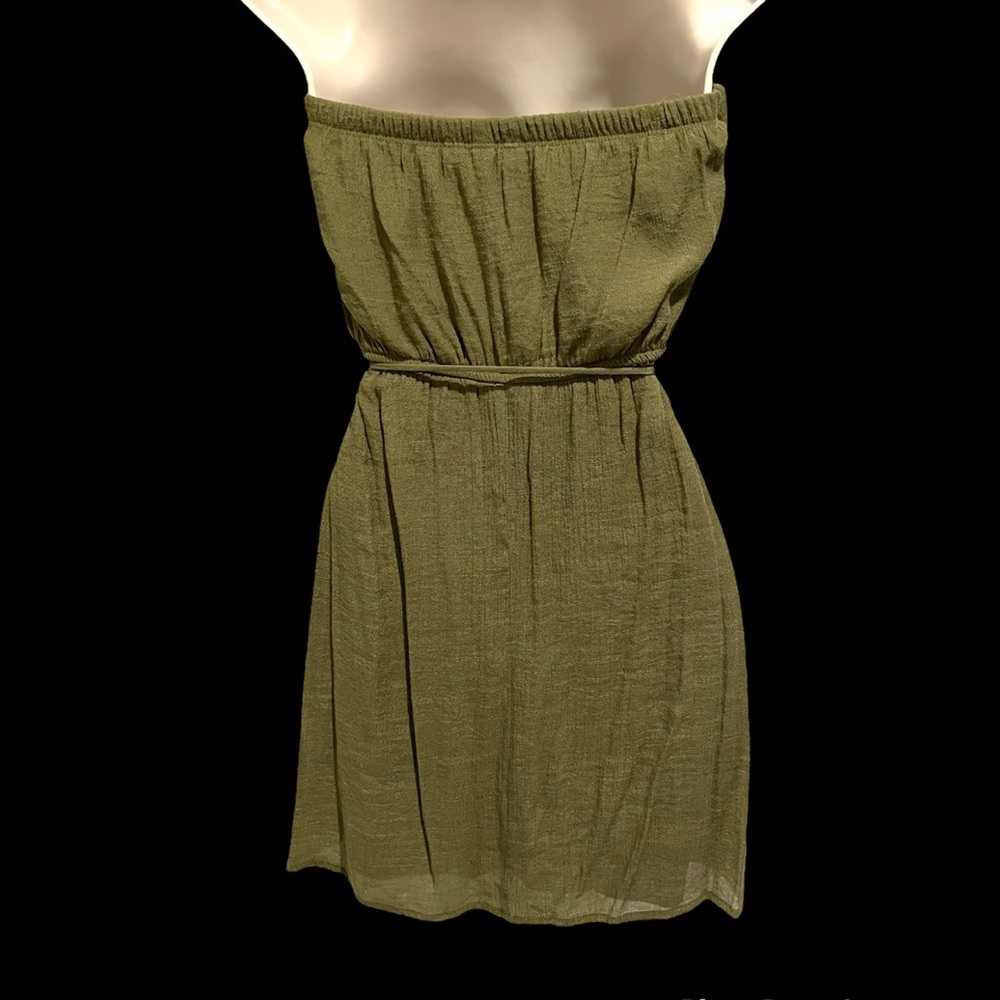 Small strapless dress - Picture 2 of 5